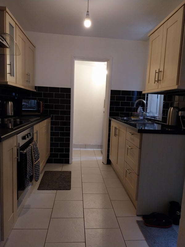 Spacious double room - North Belfast - student accommodation in Belfast - img_5