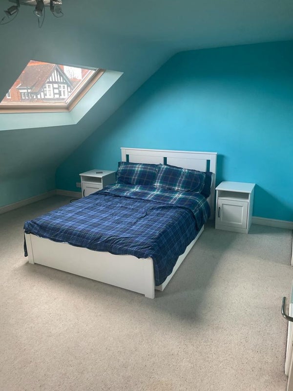 Spacious double room w en-suite Clarendon Park - student accommodation in Clarendon Park - img_3