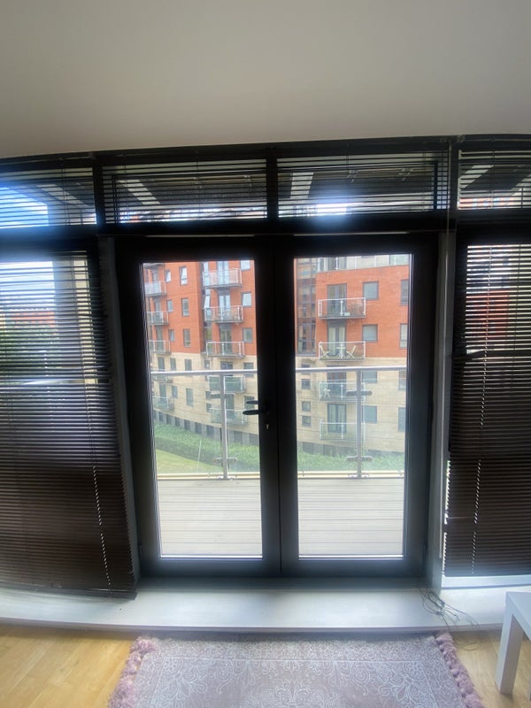 Spacious double room with own bathroom - student accommodation in Leeds - img_4