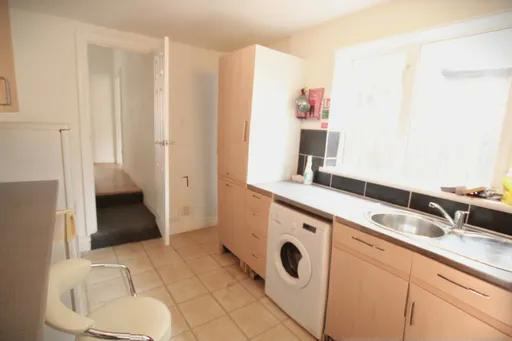 Spacious En-Suite Room Near Canary Wharf - student accommodation in Poplar - img_2
