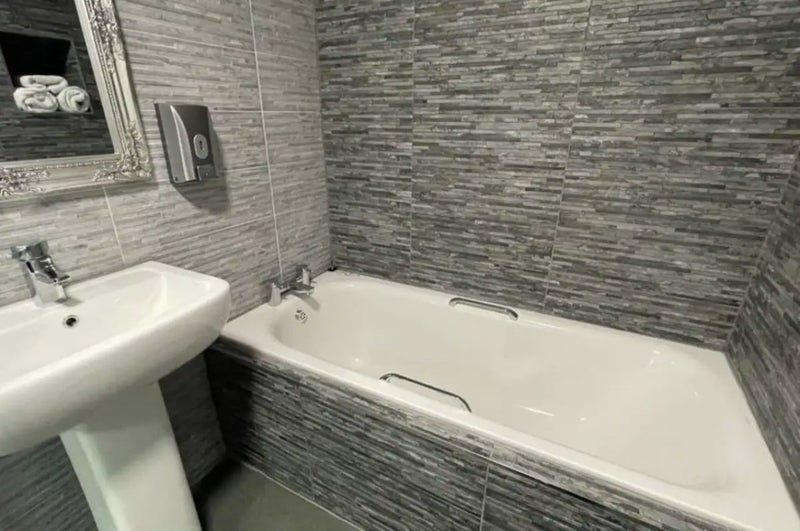 Spacious Room in Modern 2-Bedroom Apartment - student accommodation in Liverpool - img_7