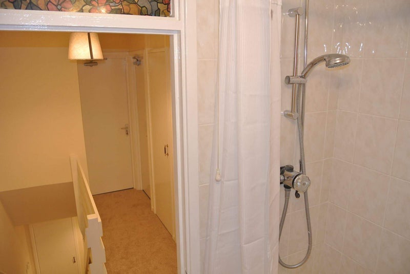 Spacious rooms near Telford Town Centre - student accommodation in Telford - img_2
