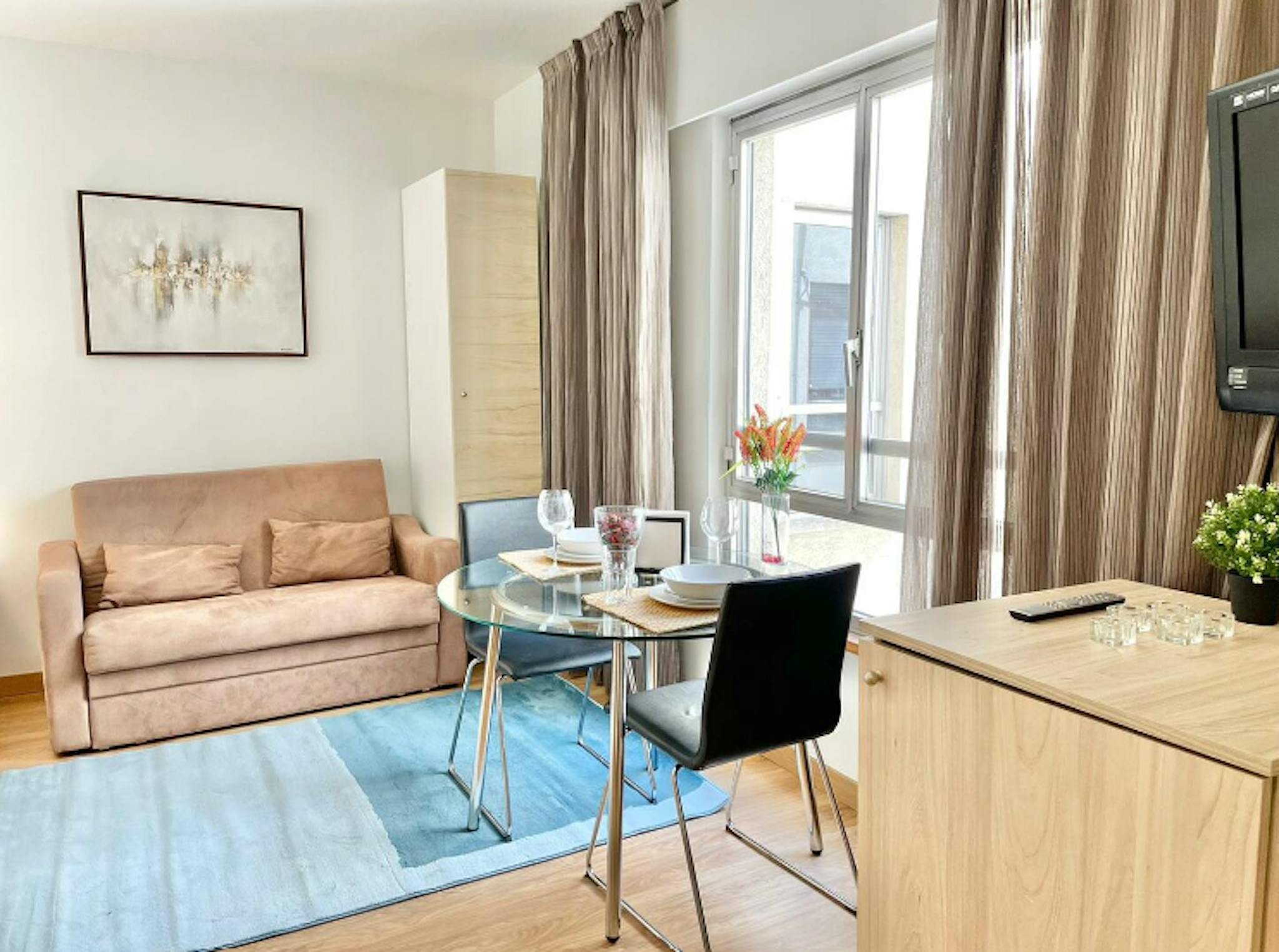 Amazing double bedroom close to Brondesbury Overground Station - student accommodation in London - img_2