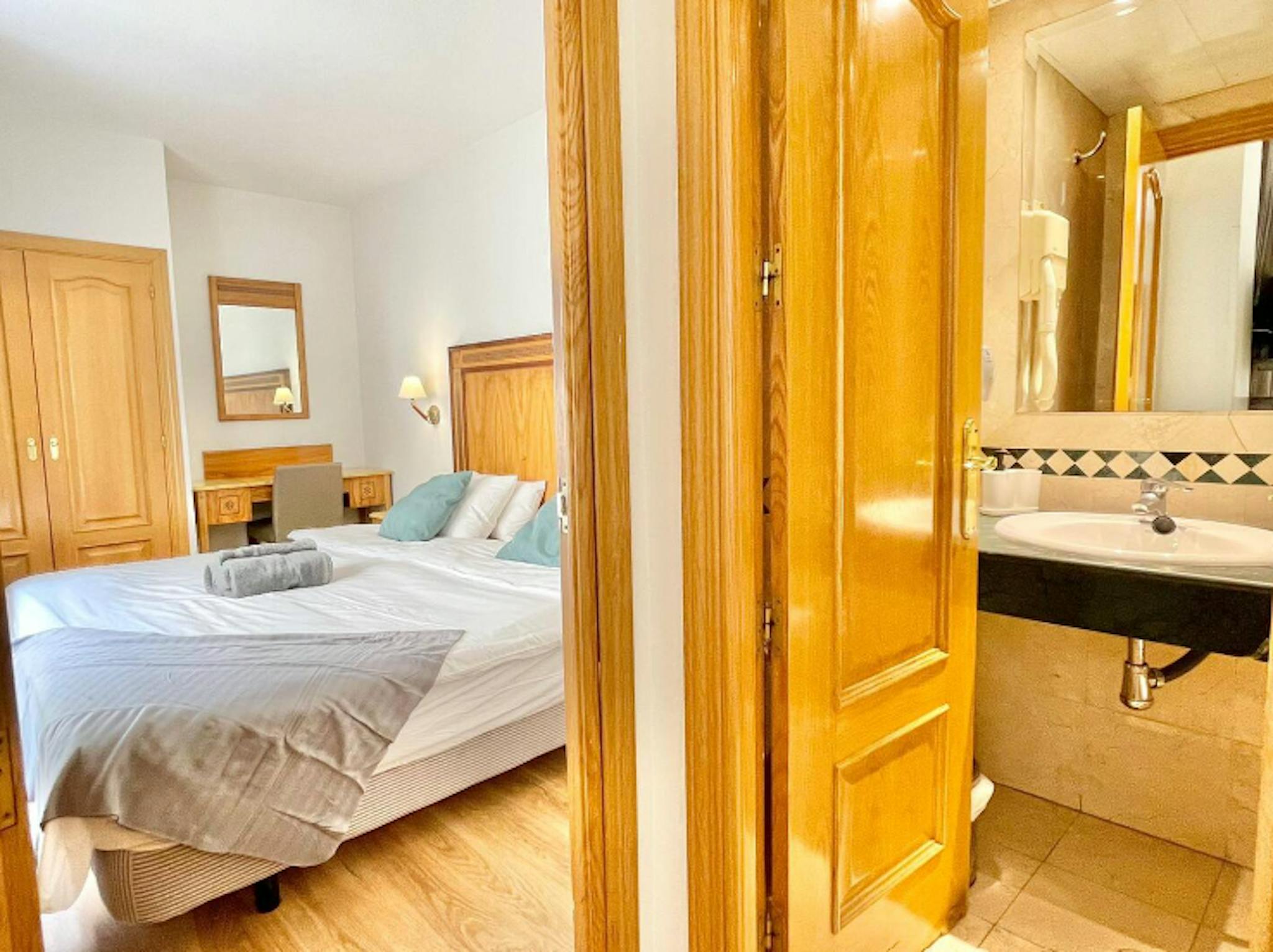 Amazing double bedroom close to Brondesbury Overground Station - student accommodation in London - img_10