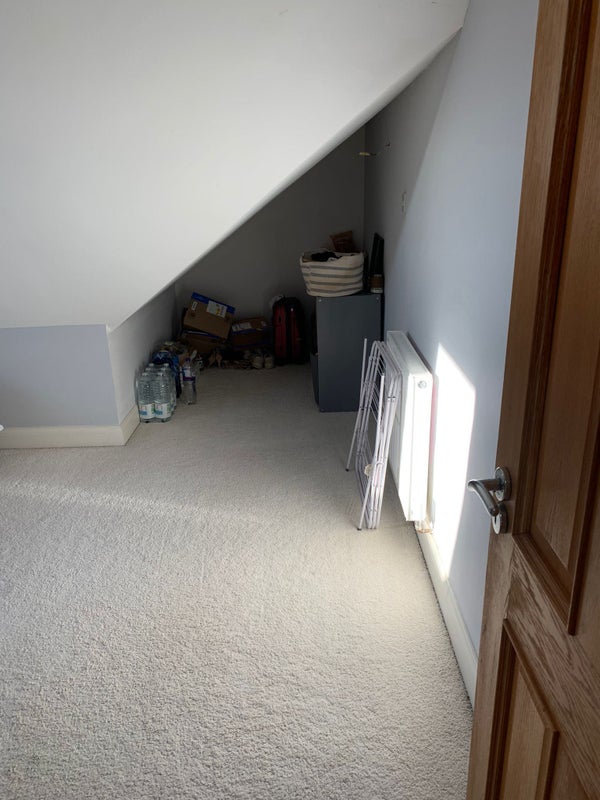 Spare Room Available in Friendly Household - student accommodation in Bromley - img_3