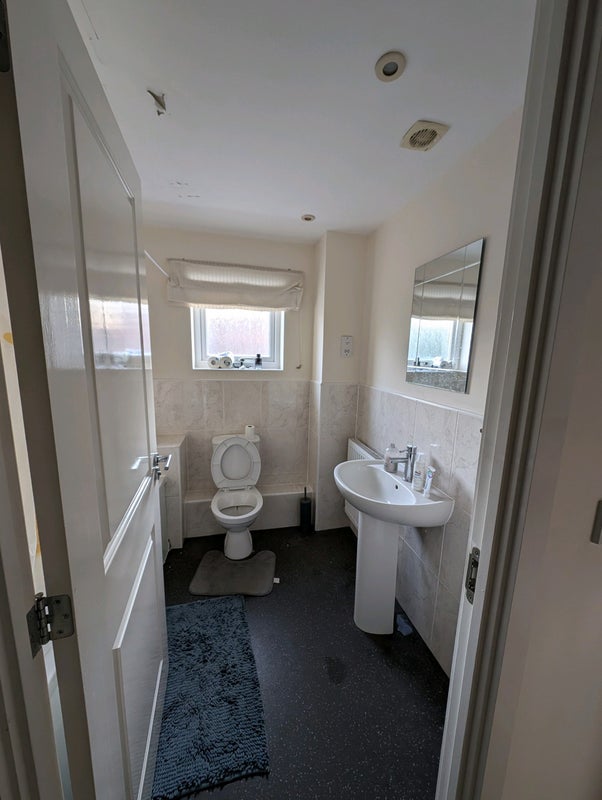 Spare room in Popley, Basingstoke - student accommodation in Basingstoke - img_2
