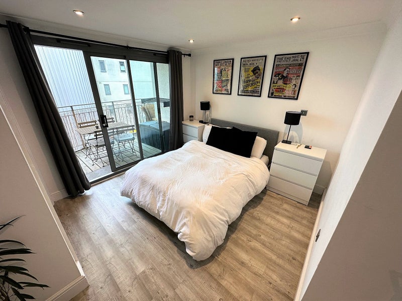Spectacular 2 bed penthouse flat - student accommodation in Edgbaston - img_2