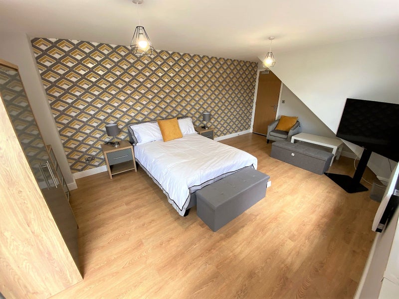 Spectacular En-Suite Room Available - student accommodation in Edgbaston - img_5