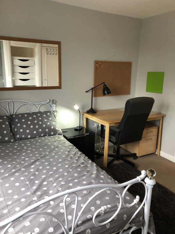 Student double en suite - student accommodation in Buckingham - img_2