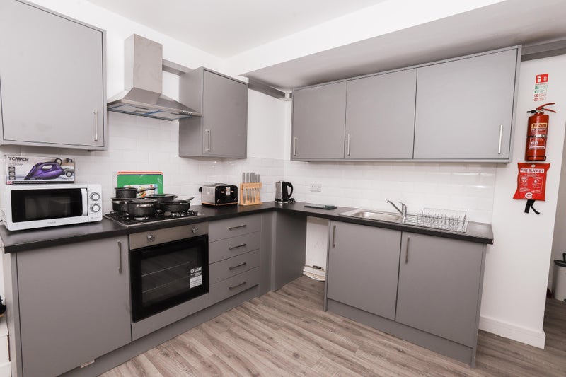 Student Houseshare!!! Apply Now!!!! All Bills Inc! - student accommodation in United Kingdom - img_3