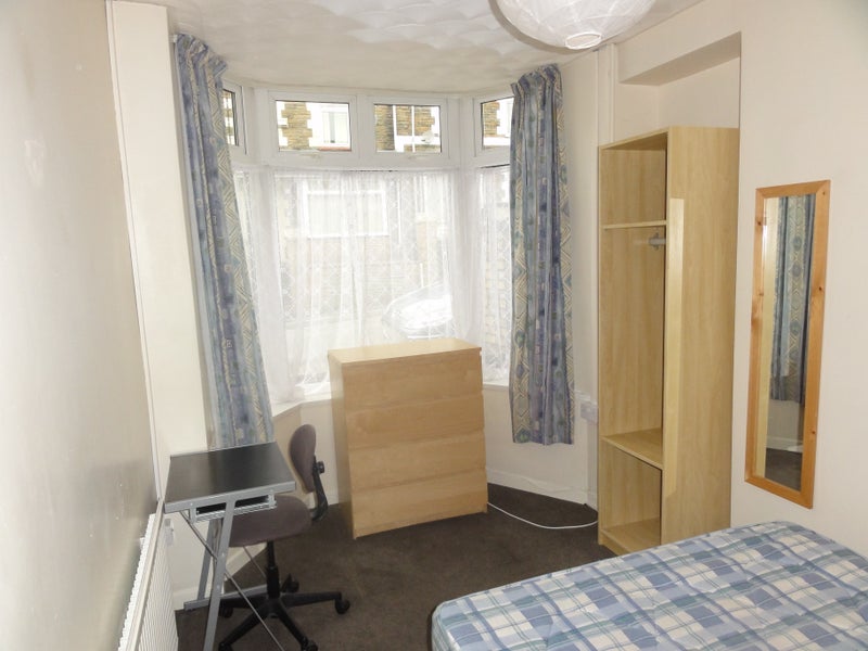 Student Hse. Double bedrooms Treforest USW (C) - student accommodation in Treforest - img_2