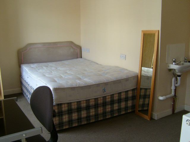 Student Hse. Double bedrooms Treforest USW (C) - student accommodation in Treforest - img_4