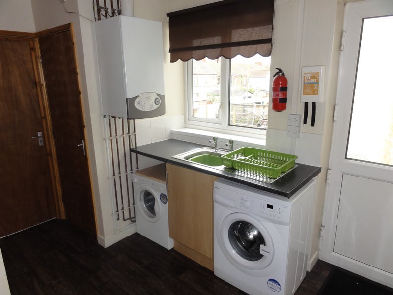 Student Hse. Double bedrooms Treforest USW (C) - student accommodation in Treforest - img_7