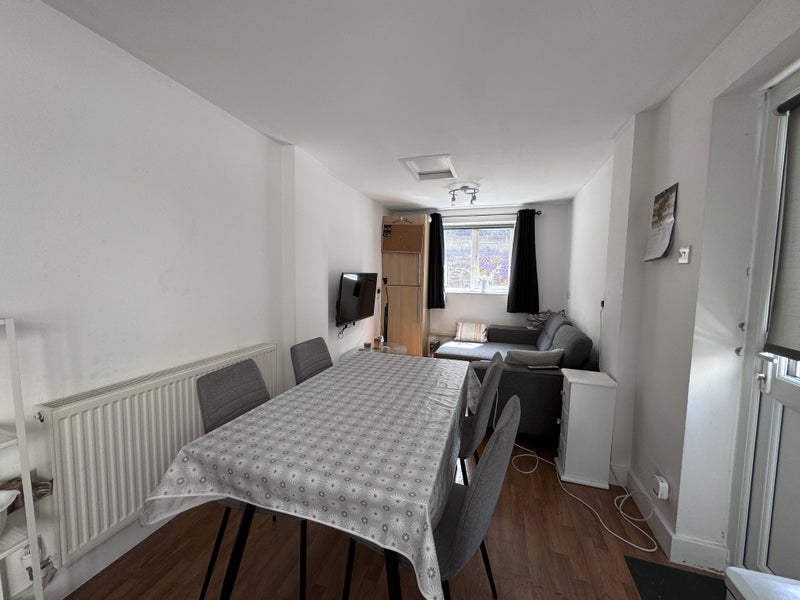 Student Room Available Sept 1St - student accommodation in Plymouth - img_1