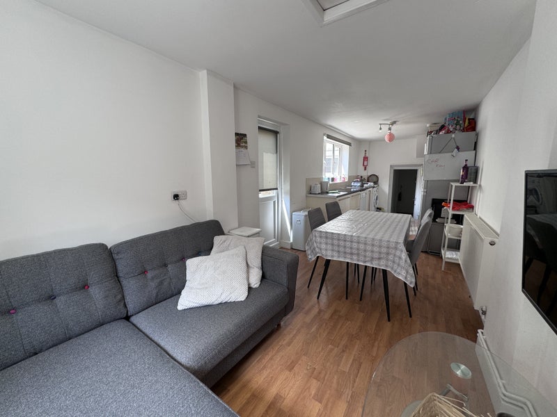 Student Room Available Sept 1St - student accommodation in Plymouth - img_4