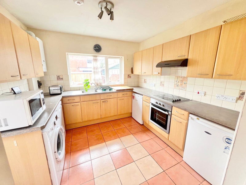 Student Rooms Available - All Inclusive Of Bills - student accommodation in Exeter - img_4