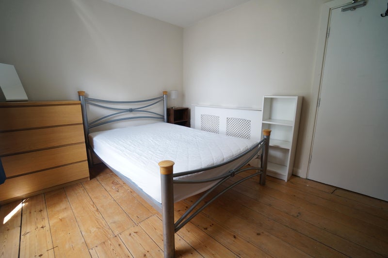 Student Rooms In A Small Shared House Of Just 4 - student accommodation in Bangor - img_1