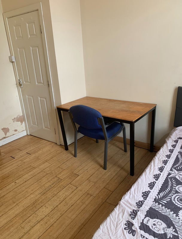 Students ONLY rooms available - student accommodation in Preston - img_1