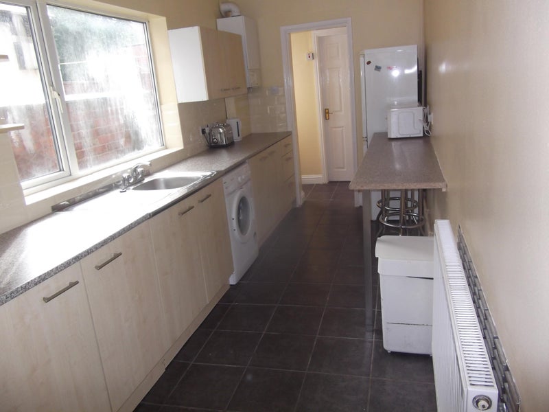 ** Students Rooms In Earlsdon For 2024/2025** - student accommodation in Earlsdon - img_4