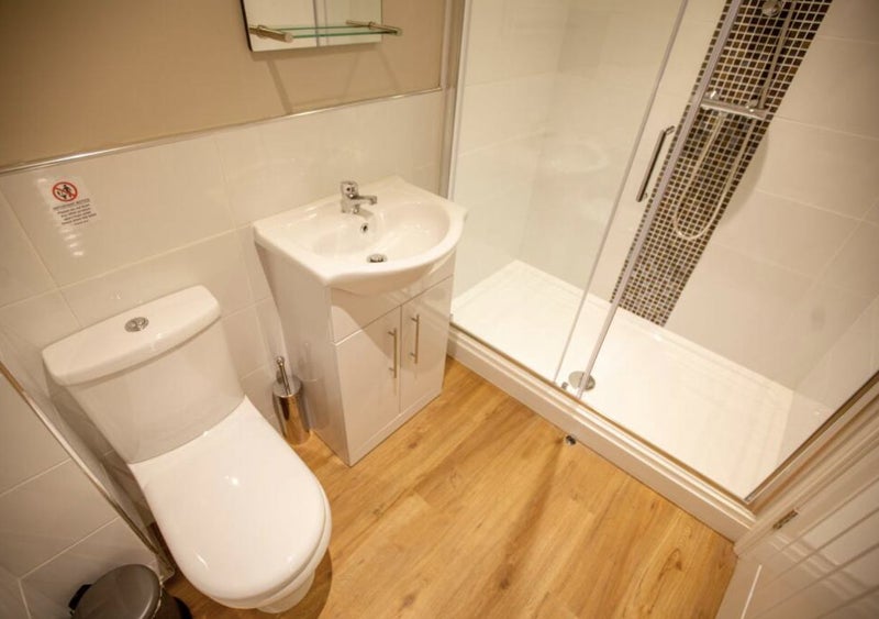 Students -  Stunning City Centre Flat Share - student accommodation in Liverpool City Centre - img_5