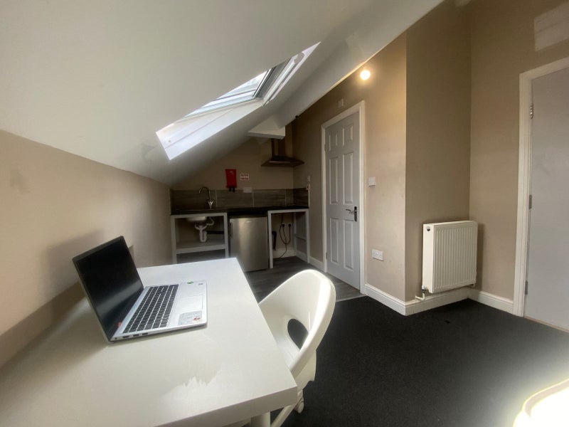 Studio available - NTU Students - student accommodation in Nottingham - img_6
