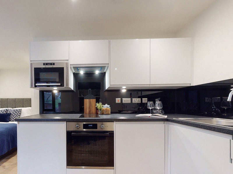 Studio flat - Ideal for students/professionals - student accommodation in Leeds City Centre - img_7