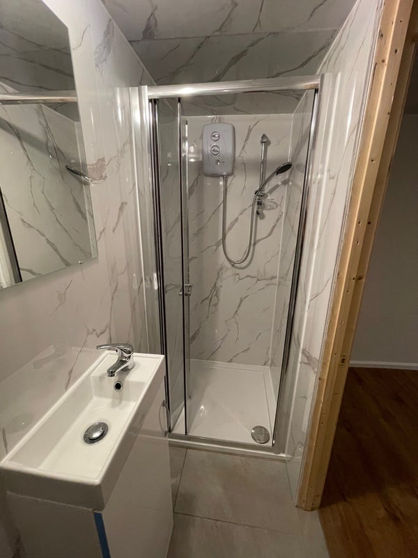 New Ensuite Room In Enfield To Let | To 03/09 student accommodation in Enfield - img_1