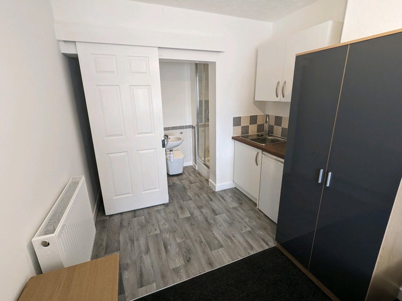 Studio with en-suite and kitchenette - student accommodation in Ashington - img_8