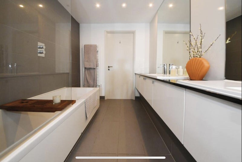Stunning 2 bed in King’s Cross with parking - student accommodation in King's Cross - img_6