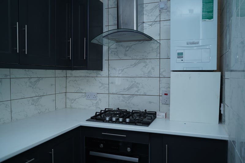 Stunning 3 Bedroom Apartment in North Kensington - student accommodation in London W10 - img_4