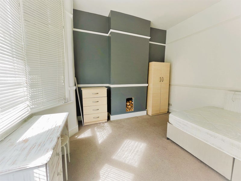 Stunning 5Bed2Bath Copleston Rd East Dulwich - student accommodation in London SE15 - img_4