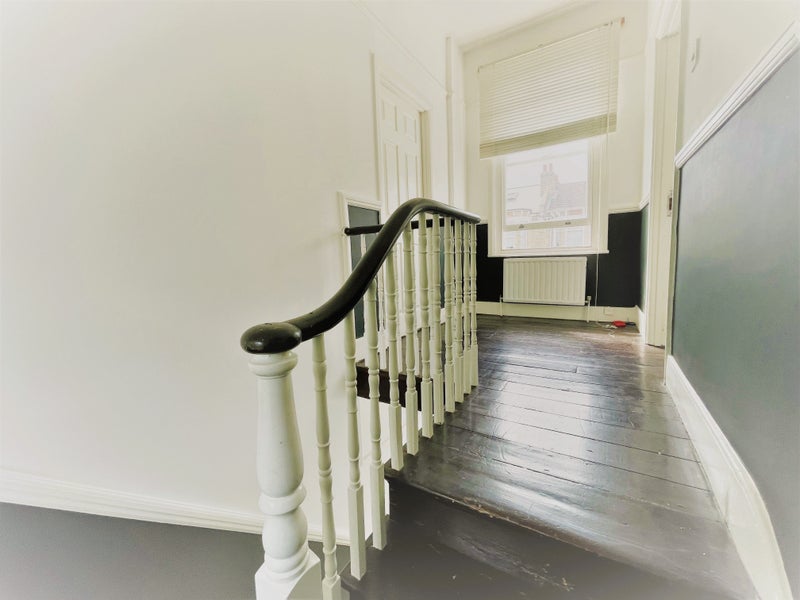 Stunning 5Bed2Bath Copleston Rd East Dulwich - student accommodation in London SE15 - img_13
