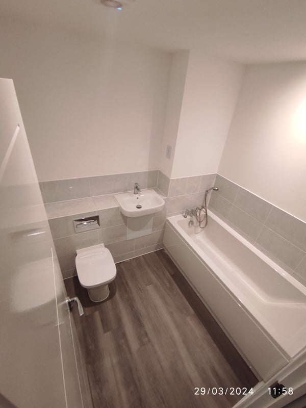 Stunning Brand New Build En suite & Double Bedroom - student accommodation in Milton Keynes - img_2