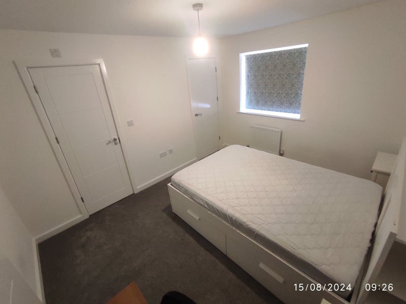 Stunning Brand New Build En suite & Double Bedroom - student accommodation in Milton Keynes - img_5