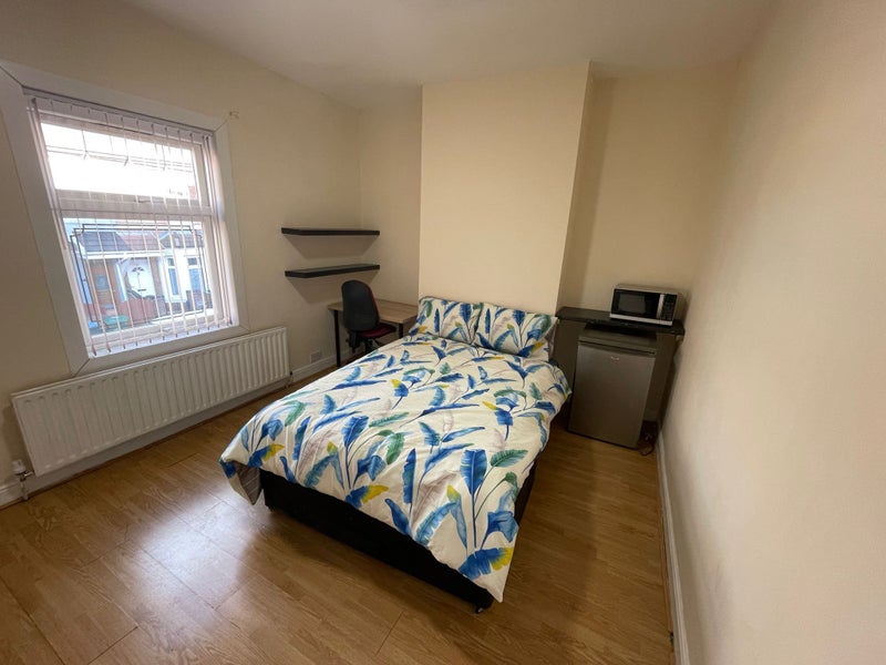 Stunning Double Rooms in a Newly Refurbished house - student accommodation in Coventry - img_1