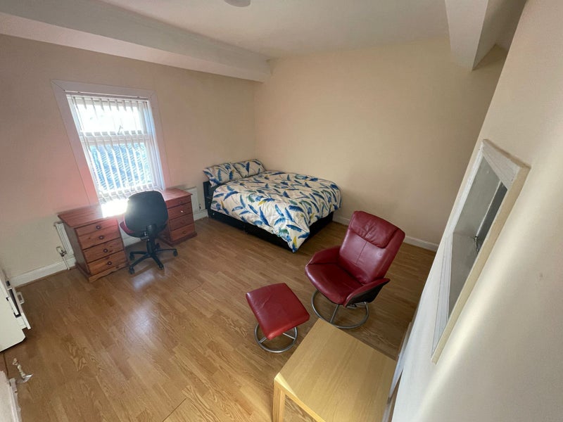 Stunning Double Rooms in a Newly Refurbished house - student accommodation in Coventry - img_2