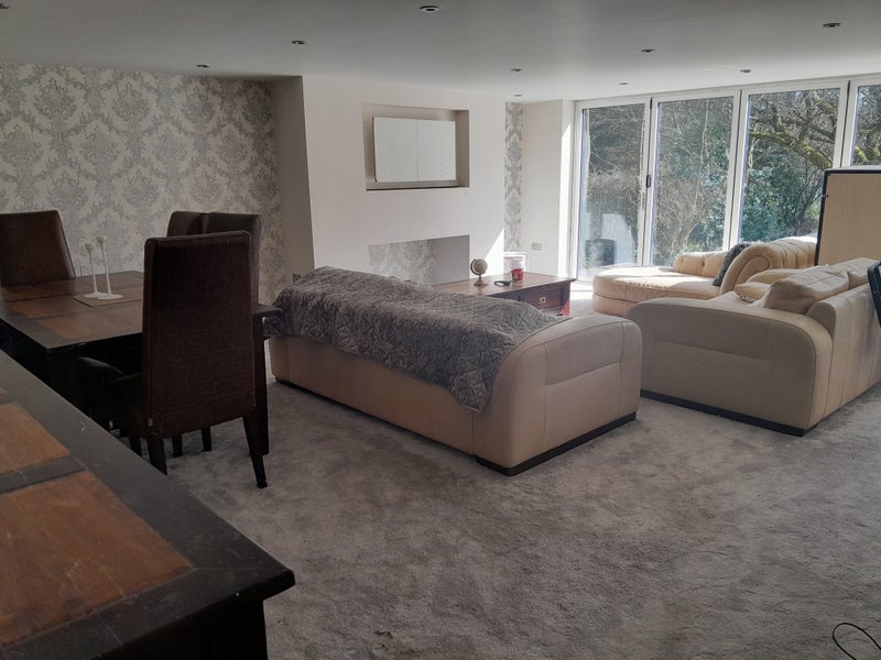 Stunning ensuite room/private lounge-private road - student accommodation in Calverley - img_1