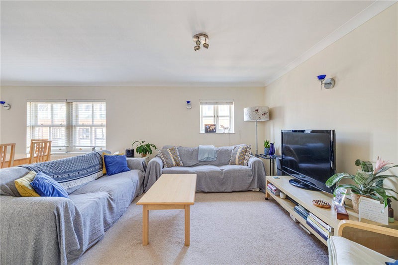 Stunning flat with an equally wonderful housemate! - student accommodation in Parsons Green - img_3