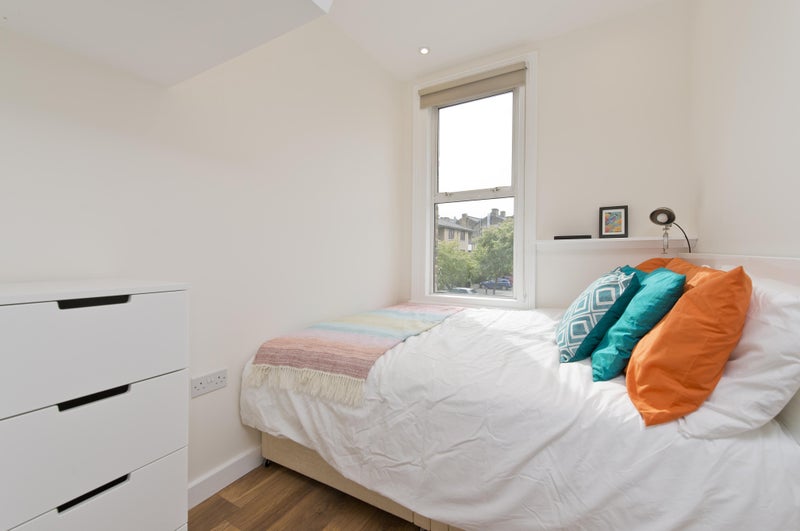 Stunning Furnished Studio Flats Available Sep/Oct. - student accommodation in Shepherds Bush - img_5