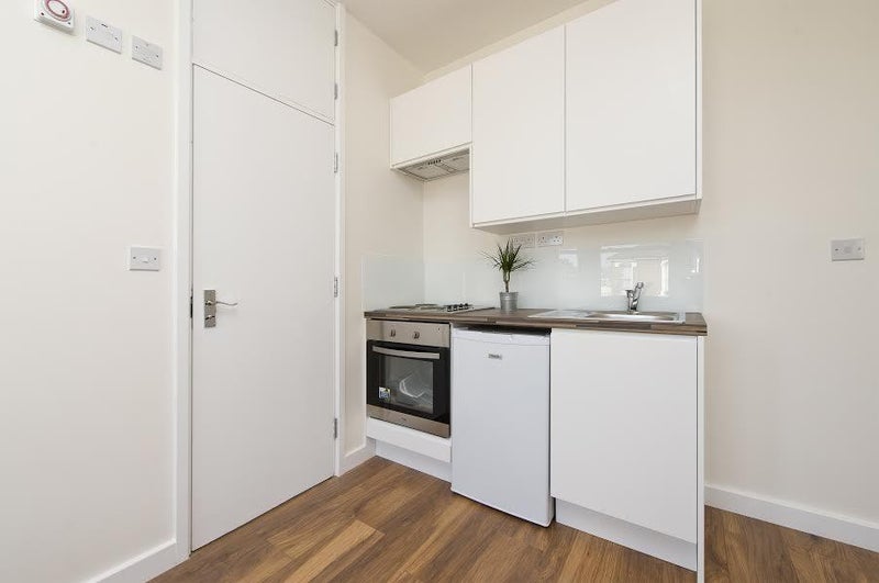 Stunning Furnished Studio Flats Available Sep/Oct. - student accommodation in Shepherds Bush - img_14