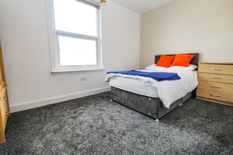 *Stunning Houseshare* Professional/Post Grad Only - student accommodation in Leeds - img_5