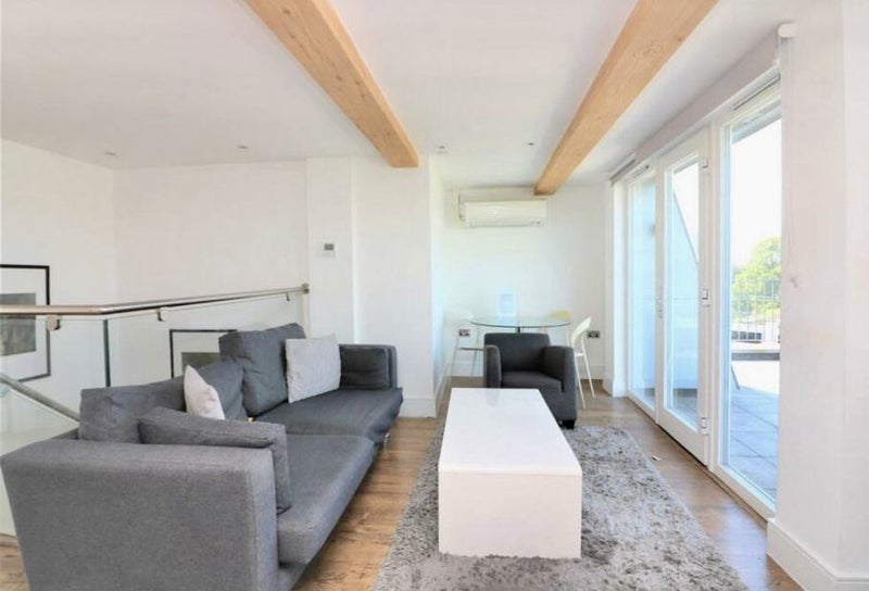 Stunning penthouse - student accommodation in Limehouse - img_3