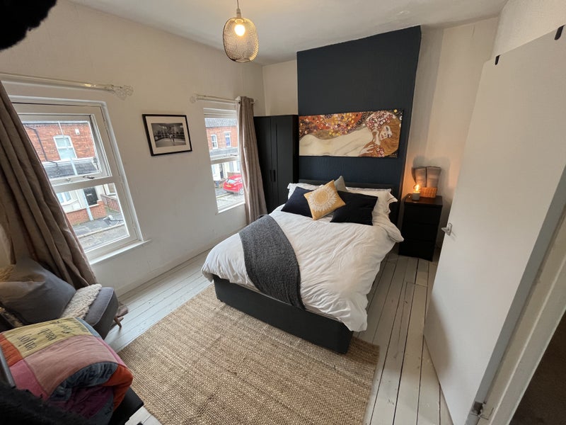 Room to rent from Sep at £330/month student accommodation in Belfast - img_6