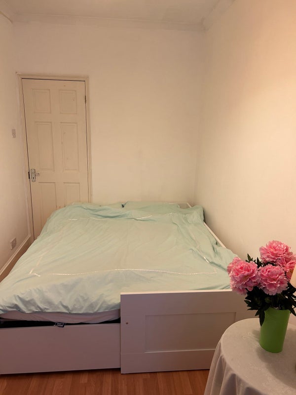 Sudbury Town - Room For Rent Single / Double - student accommodation in Greenford - img_4