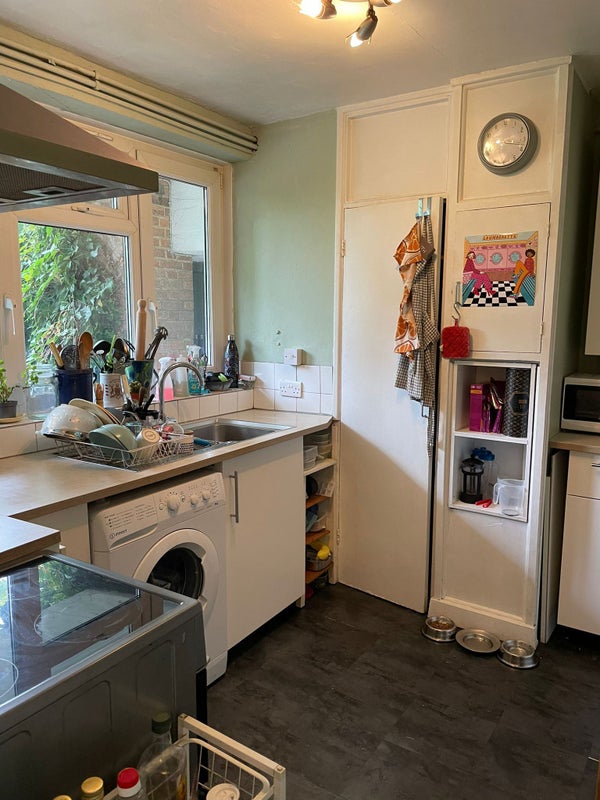 Sunny double room - student accommodation in Stoke Newington - img_3