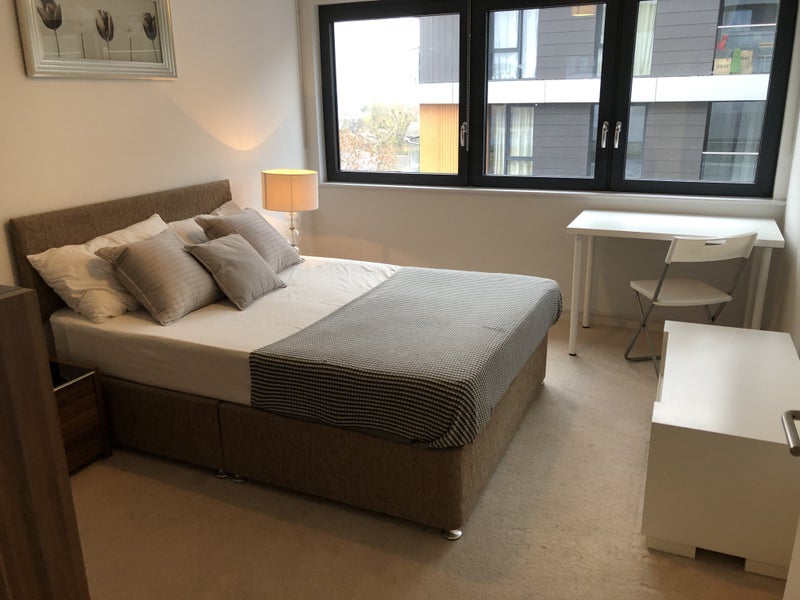 Superb Double Room in Greenwich - student accommodation in Greenwich - img_3