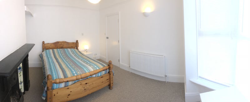 Superb room available in shared house - student accommodation in Gosport - img_1