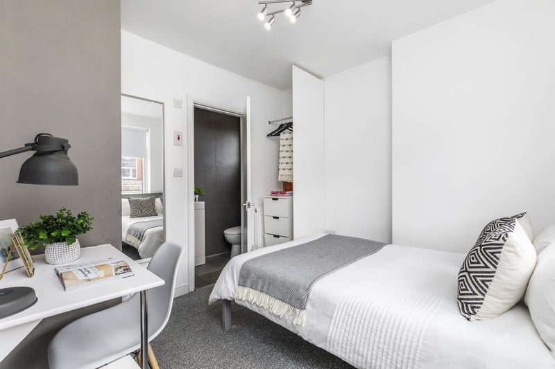  New & Beautiful  Houseshare To Rent  student accommodation in Hyde Park - img_6