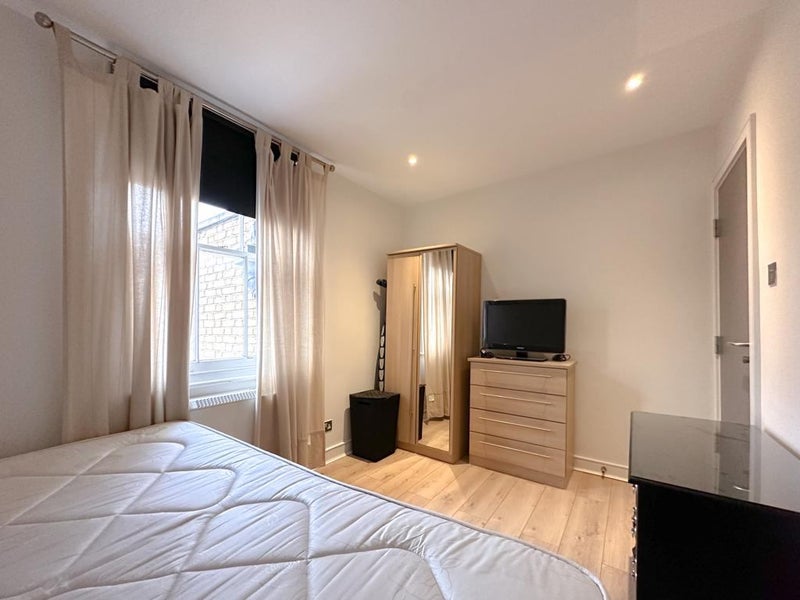 The Perfect Doubleroom In Kensington - student accommodation in High Street Kensington - img_1