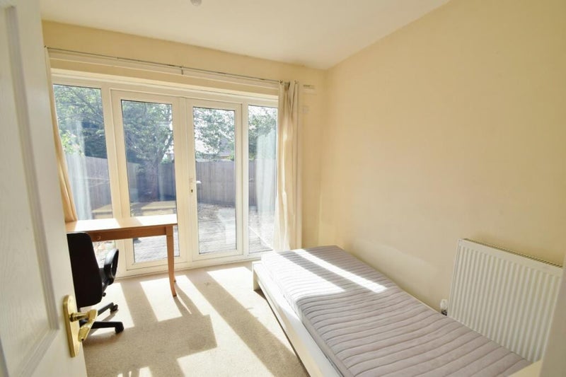 Three / Four Bedroom House Close To Romsey Road - student accommodation in Winchester - img_3